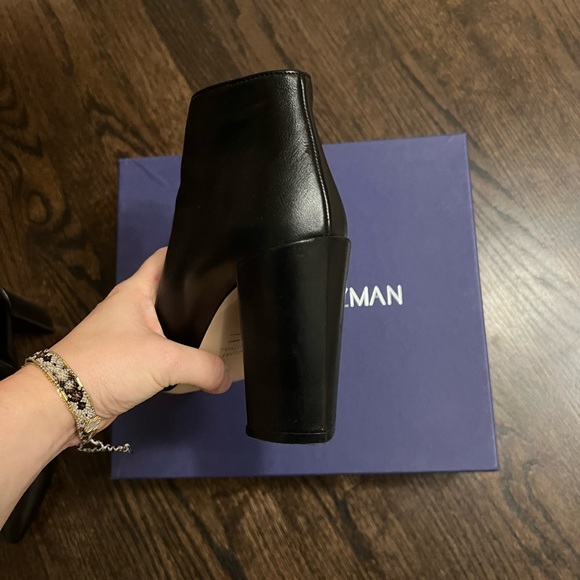 Stuart Weitzman black booties size 6.5 - Picture 3 of 4